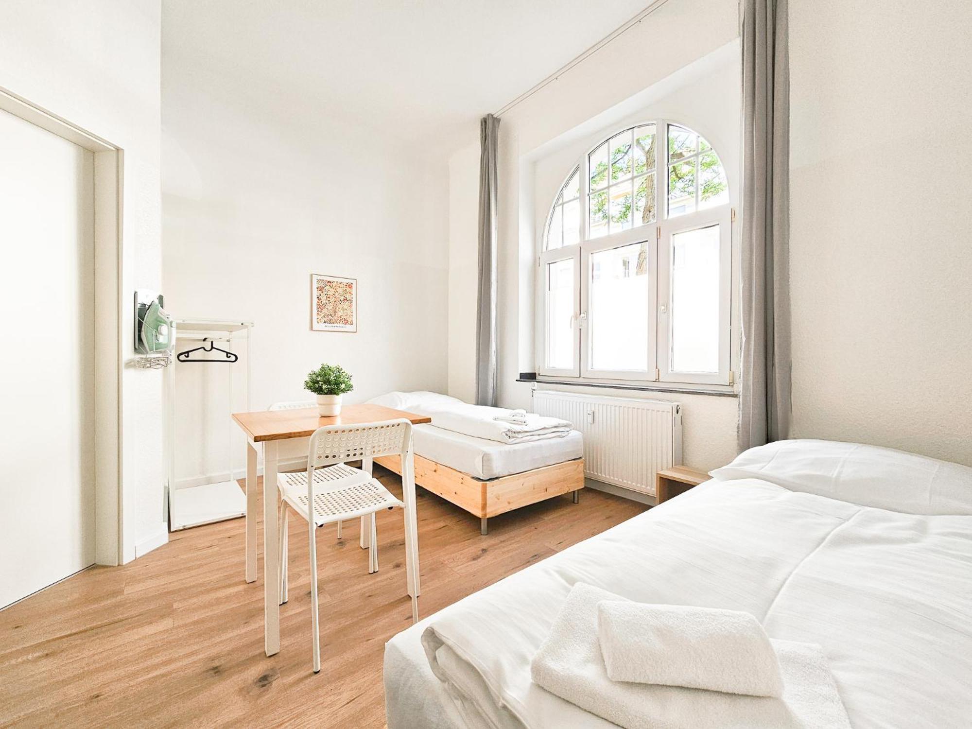 Raj Living - Studio Wohnungen - 15 Min Zur Messe Dus Düsseldorf Exterior foto