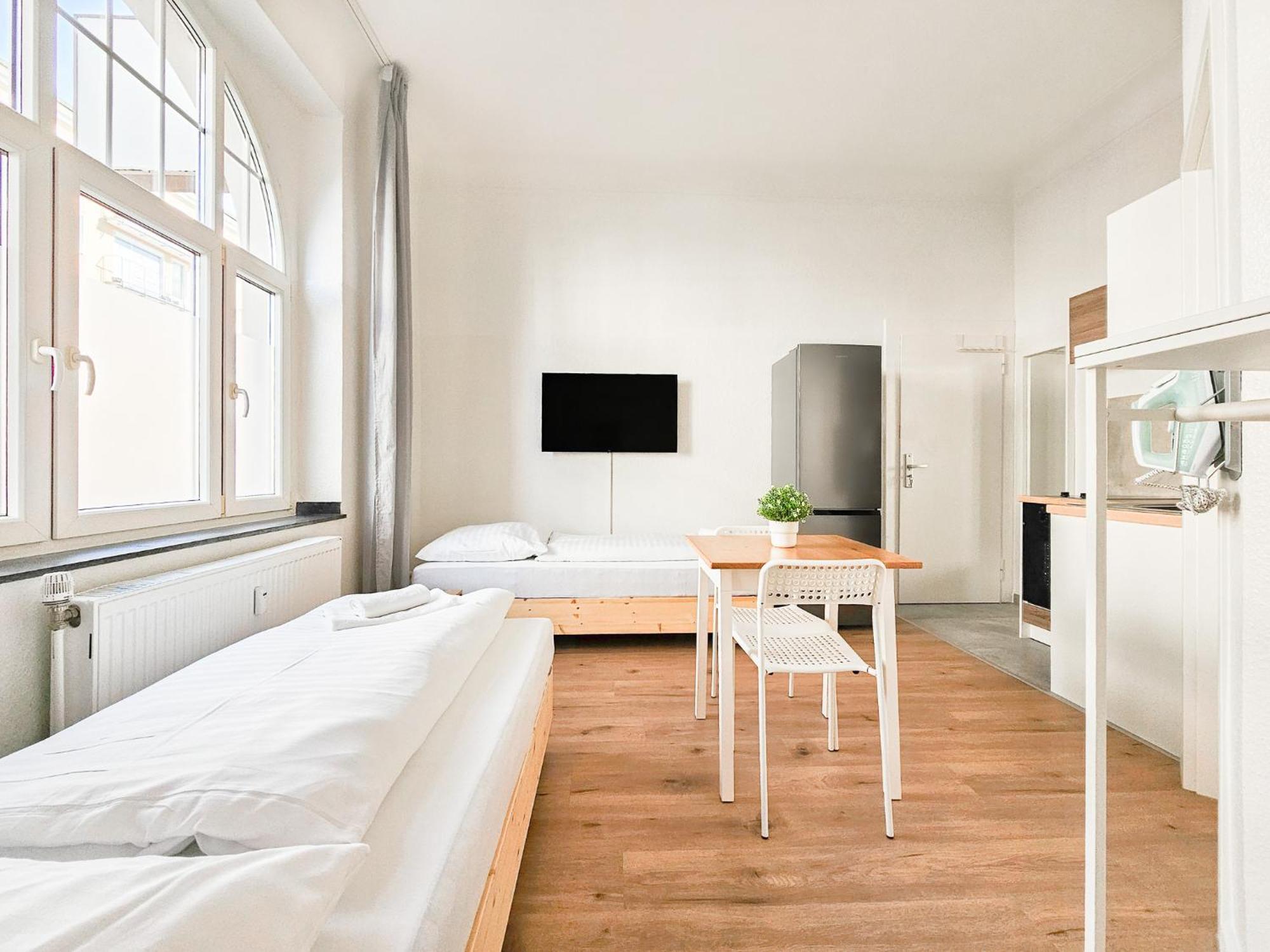 Raj Living - Studio Wohnungen - 15 Min Zur Messe Dus Düsseldorf Exterior foto